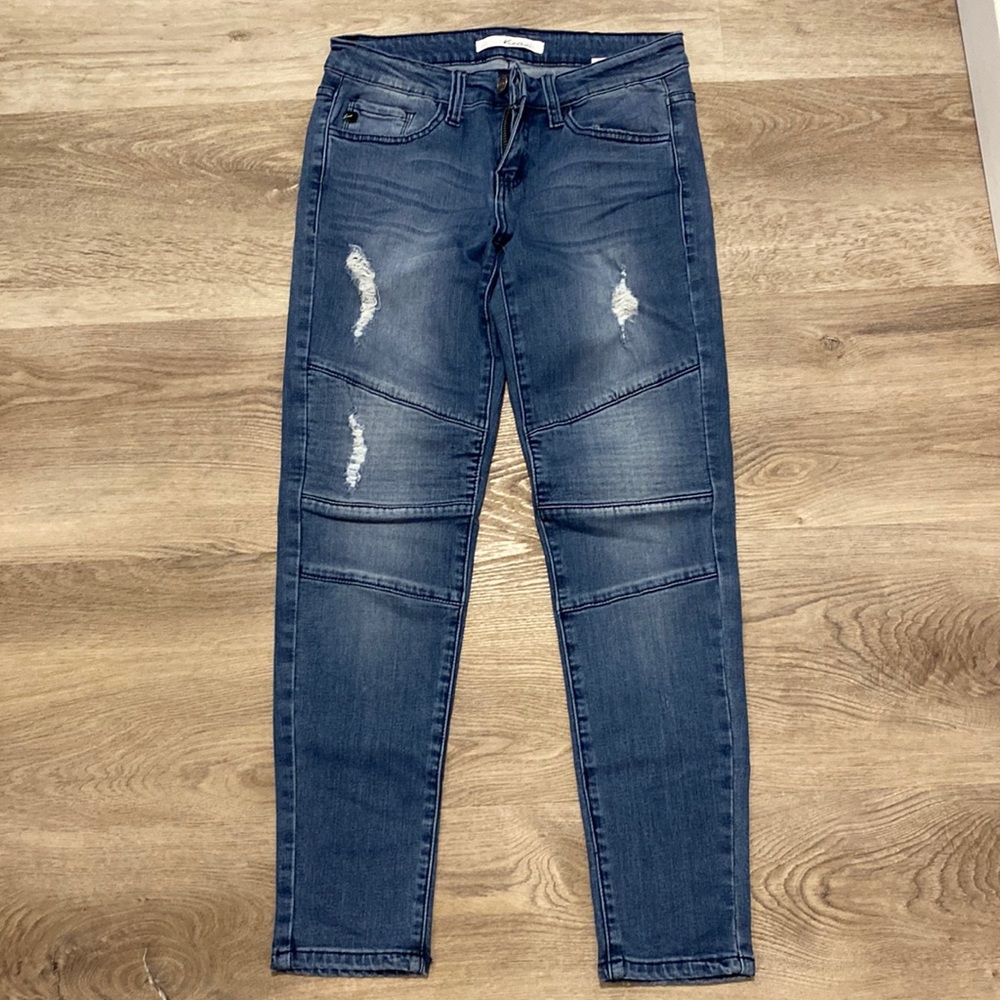 ✨LIKE NEW KANCAN MOTO JEANS